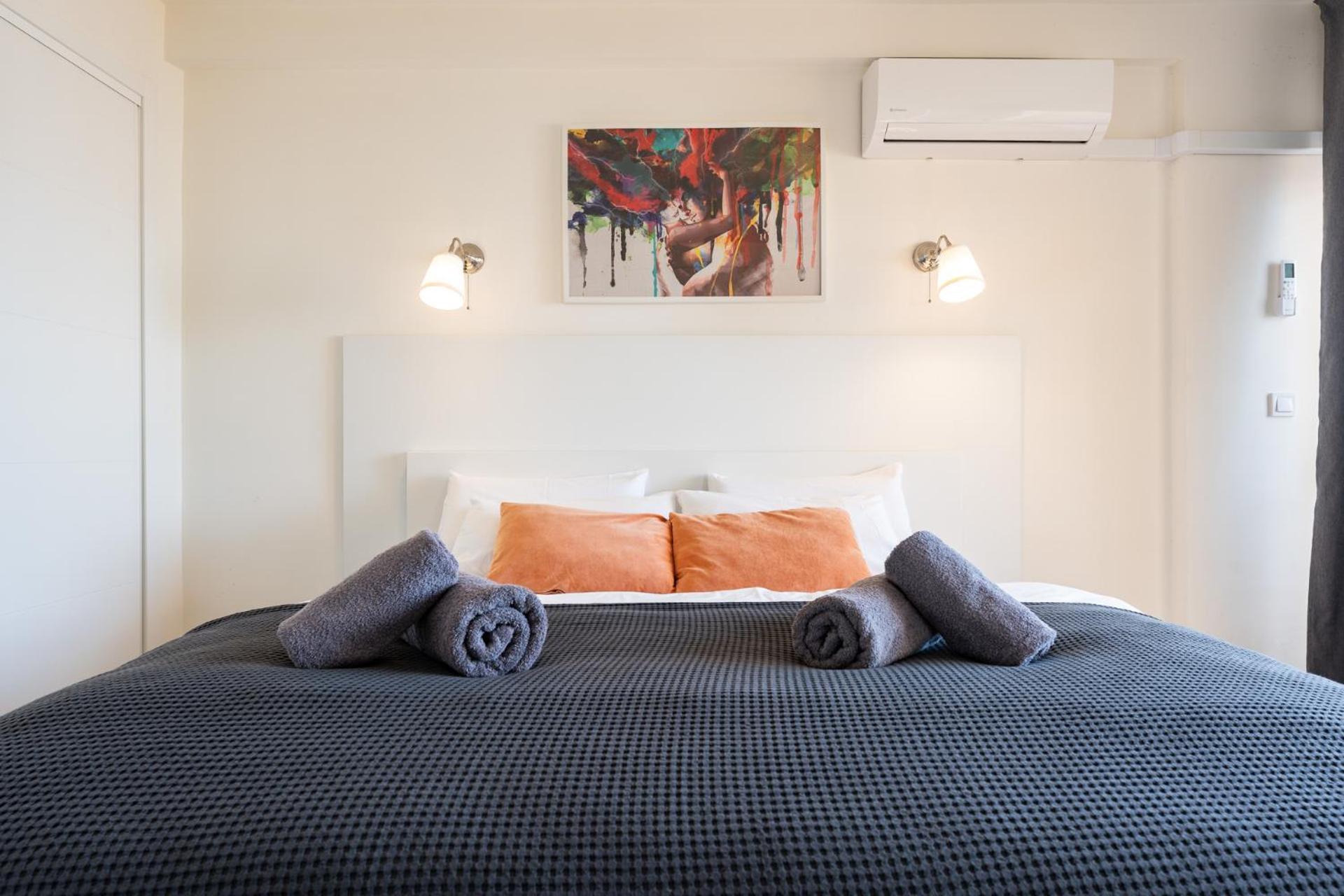 Apartament Sunrise Haven, Spacious, Bright, Pool, Terraces